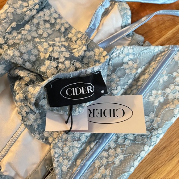 Cider top - Picture 2 of 3